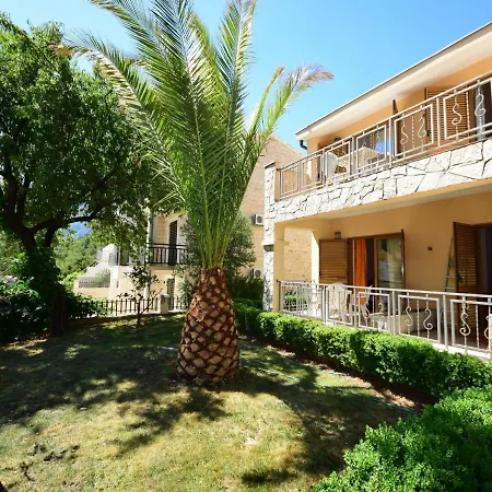 Meridiana-7 By Interhome