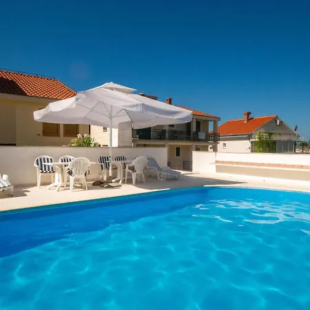 Appartement Meridiana-7 By Interhome