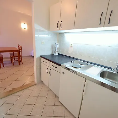 Meridiana-7 By Interhome *